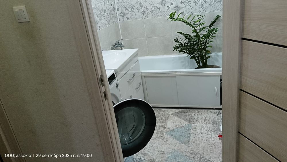 Сдавать в аренду 2х комн квартиру