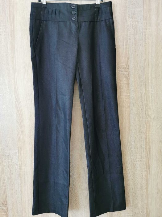 Дамски панталон с права кройка