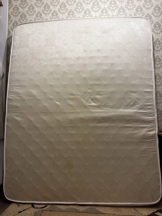 Продам матрас 160х200