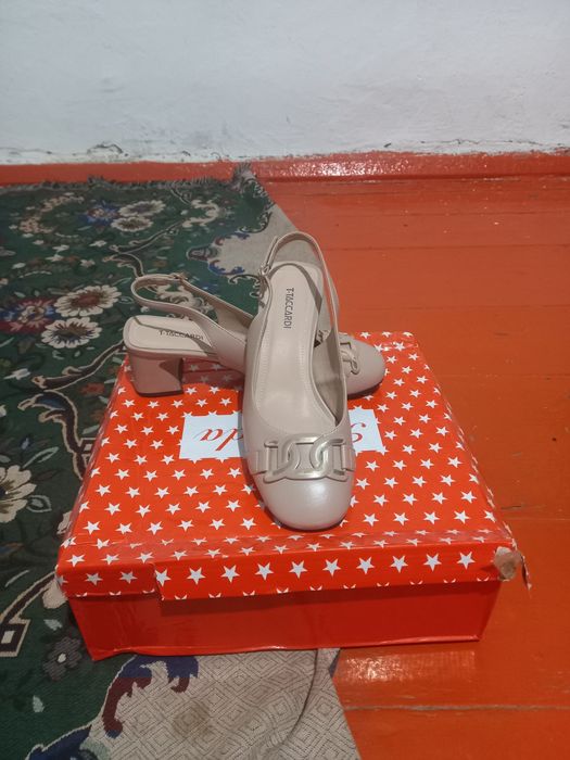 Женская обувь  модный