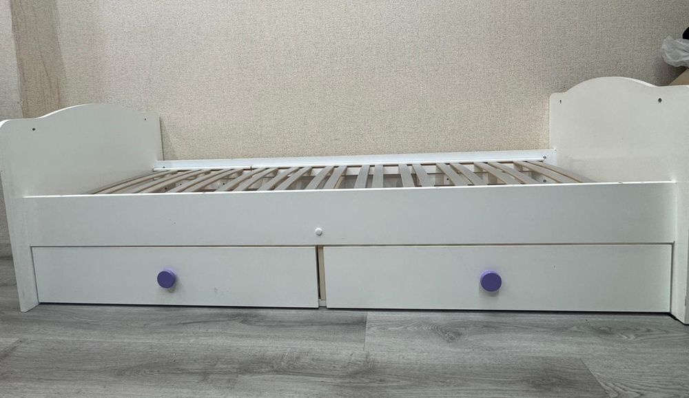 Продам детскую кровать