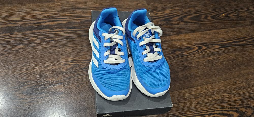 Adidas 30 номер детски маратонки за момче 30 ти номер