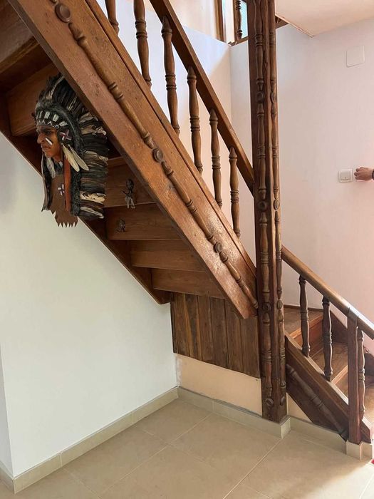 Vila Individuala P+1 , 9 camere | Centru Pucioasa | Proprietar