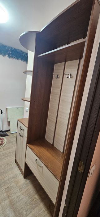 Продам прихожую бу