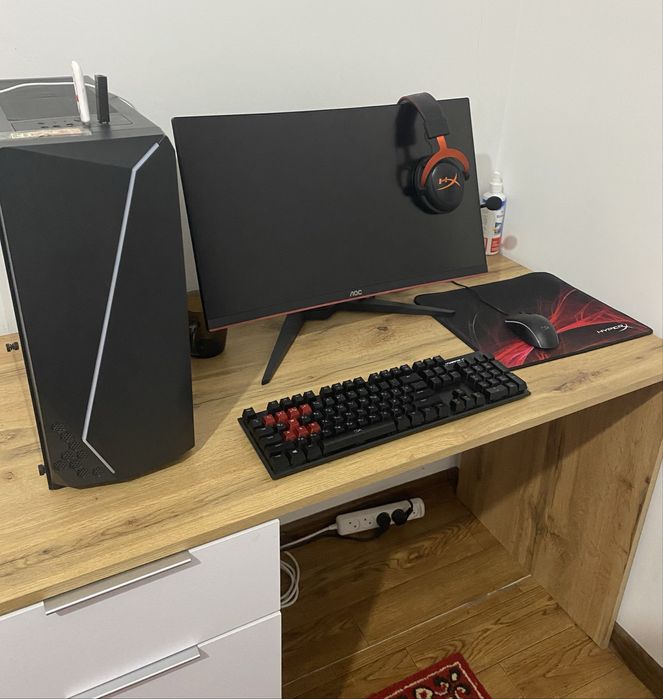 Стол письменный б/у