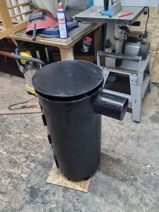 Soba rotunda din fier