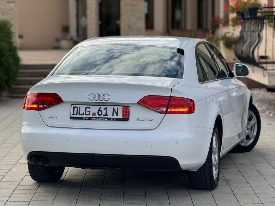 Audi a4 b8 2.0 tdi 143 cp