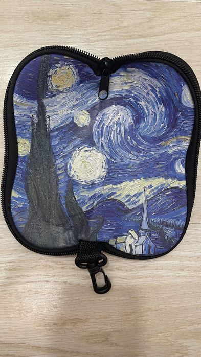 Чехлы стильные для очков