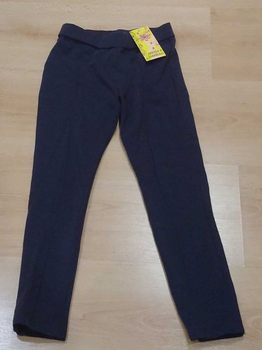 Нов панталон/клин панталон р.122 см.