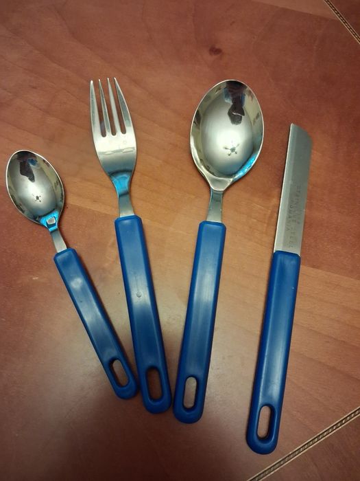 Set tacâmuri Ikea 4 persoane