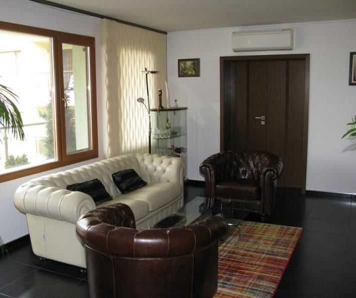 Продава се Тристаен апартамент в София, Витоша - 190 кв.м за 645 €/кв.м - Снимка #3