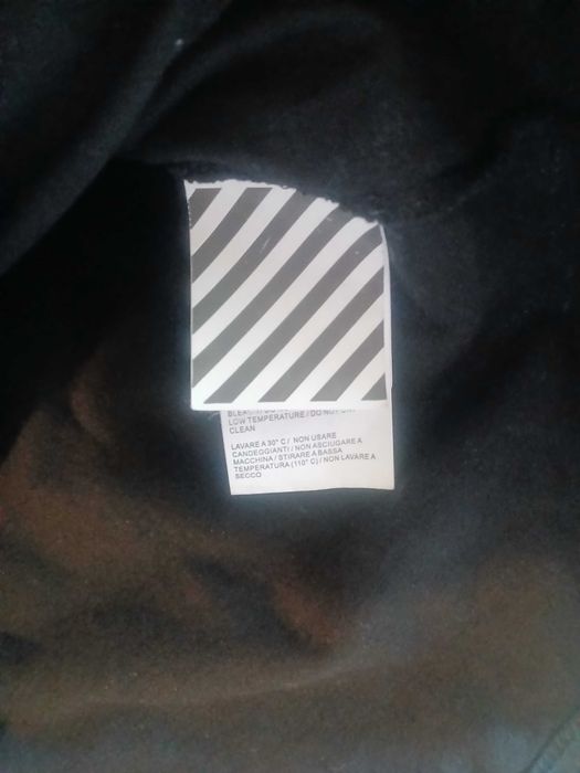 Tricou Off-White impecabil