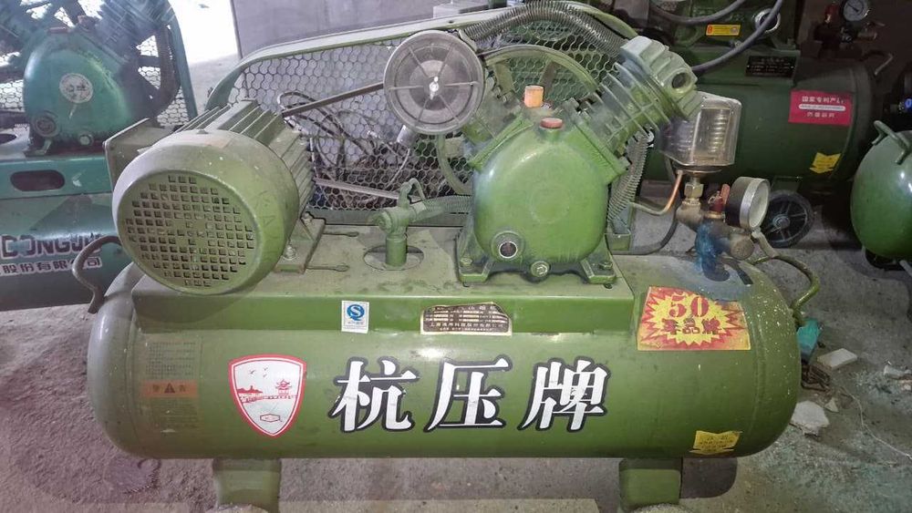 Компрессора поршневые б/у