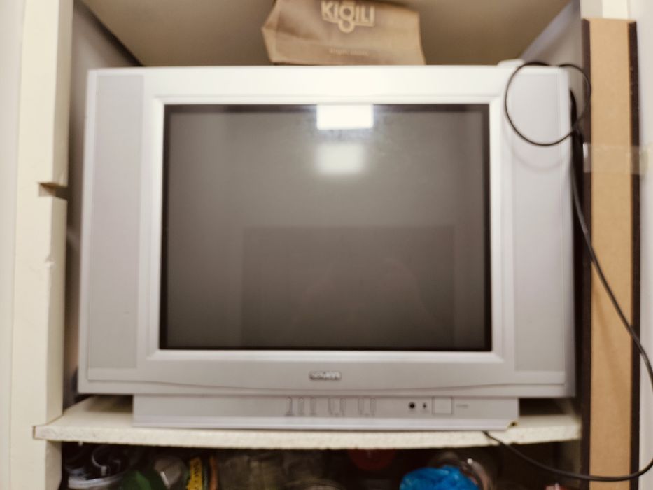 Продается ТВ старого образца