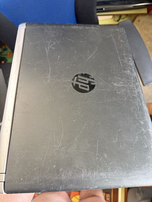 Лаптоп HP - i5 6200u / 8 tam / ssd