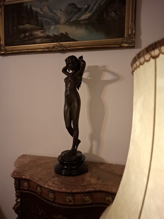 Statuie din bronz semnata 75 cm