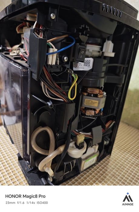 Delonghi ECAM 22.110.B Magnifica ECO