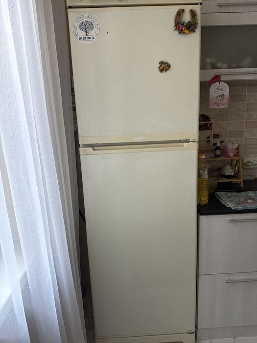 Холодильник 1,85
