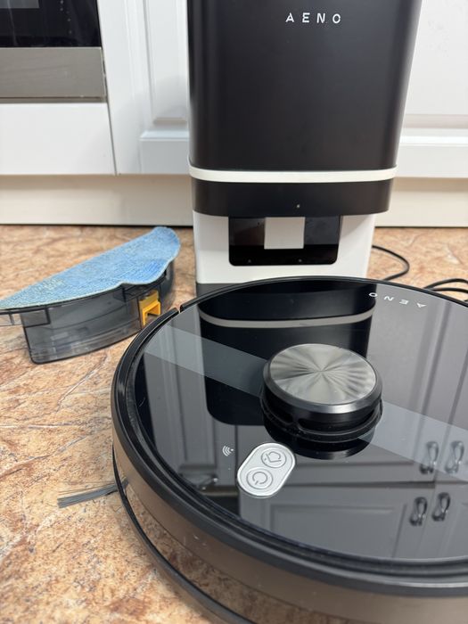 Робот пылесос Aeno c1 умный