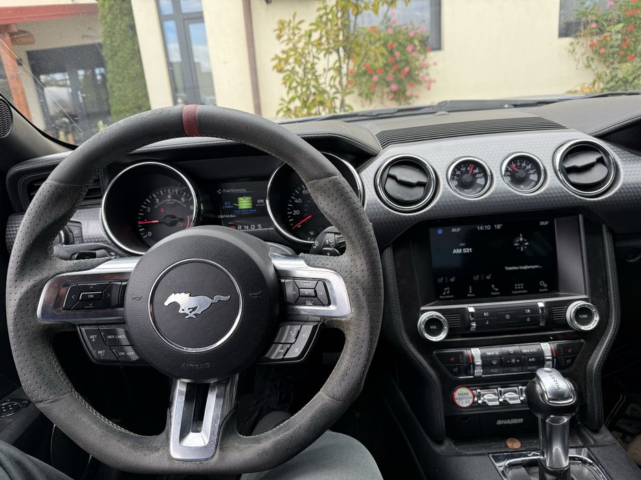 Ford Mustang 2.3 EcoBoost - 317 cp