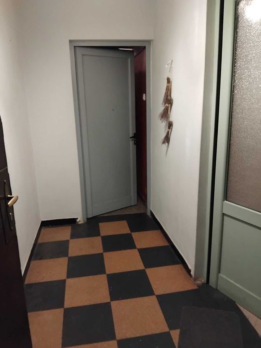 София, Център, Тристаен апартамент