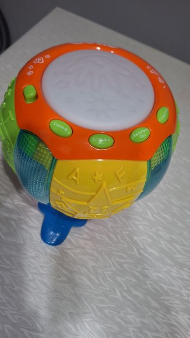 Музикальная игрушка барабан