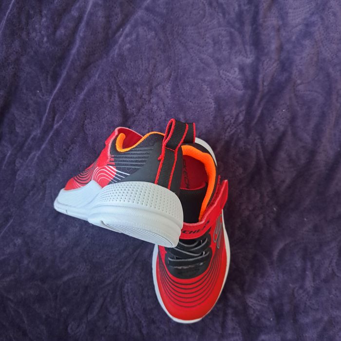 Skechers, Primigi маратонки за момче