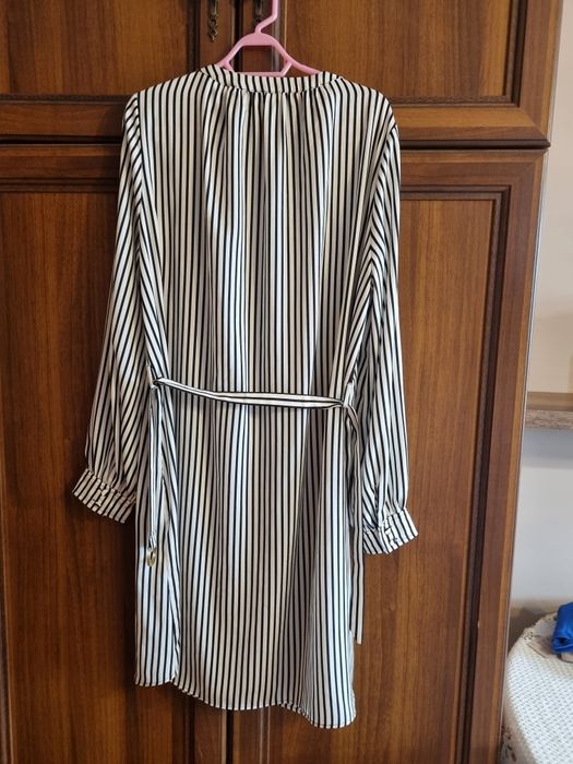 Сатенена рокличка НМ