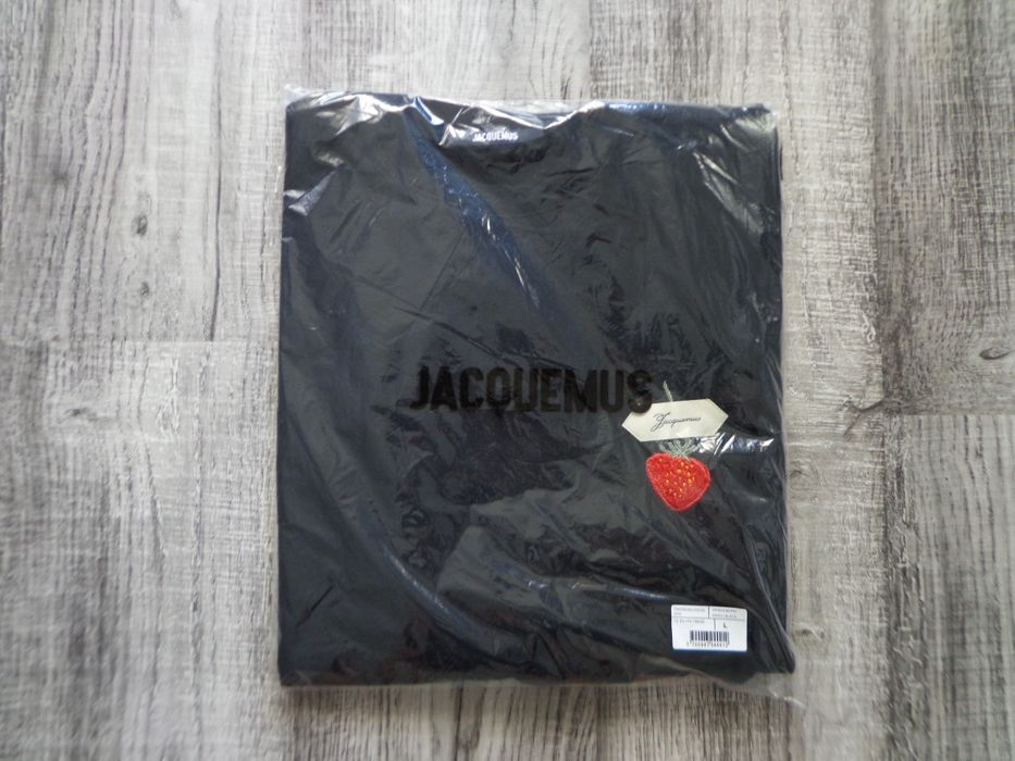Мъжка тениска JACQUEMUS Strawberry Patch Black T shirts