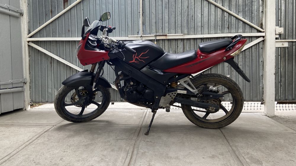 Продам мотоцикл  raser Skyway 200