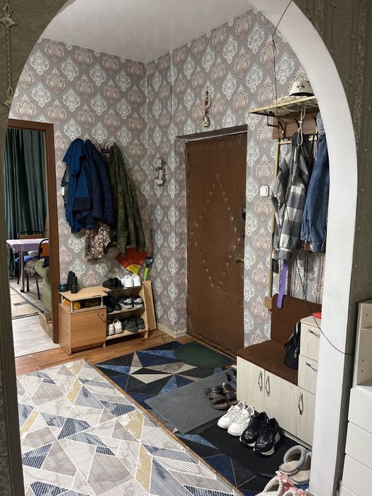 Продам 3х комнатную квартиру сталинка