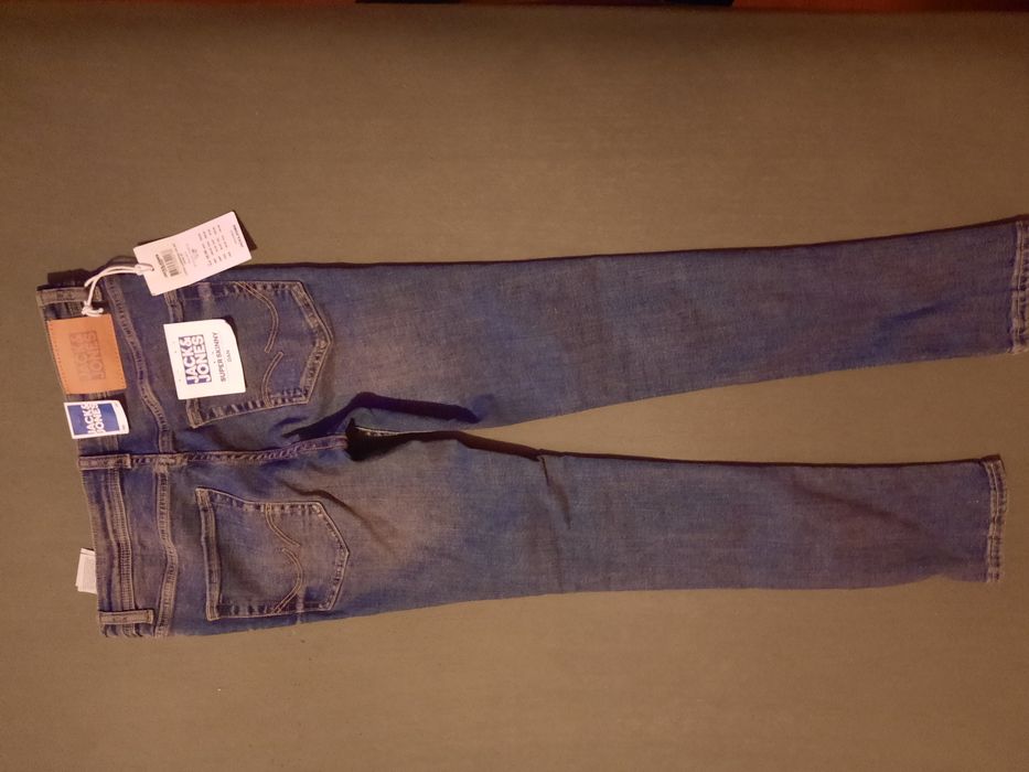 НОВИ Дънки детски за момче JACK & JONES- 13години, ръст 152 см.!
