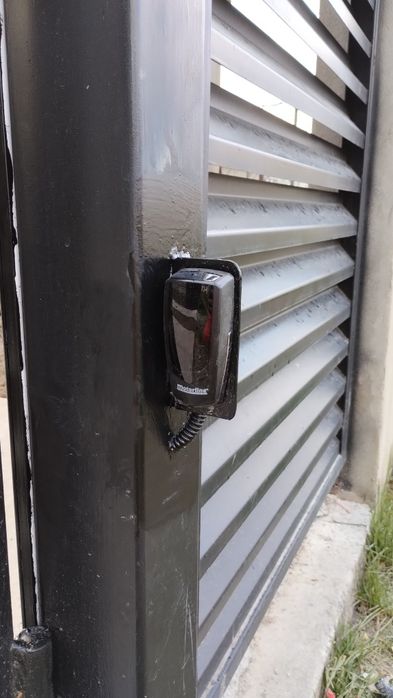 Automatizări porți - Videointerfoane
-automatizari porti culisante si