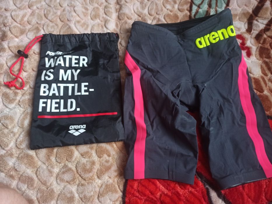 Продам гидрошорты для плавания