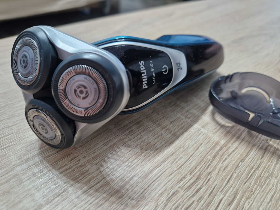 Philips Shaver series 5000/ S5550/Aparat bărbierit electric umed/uscat