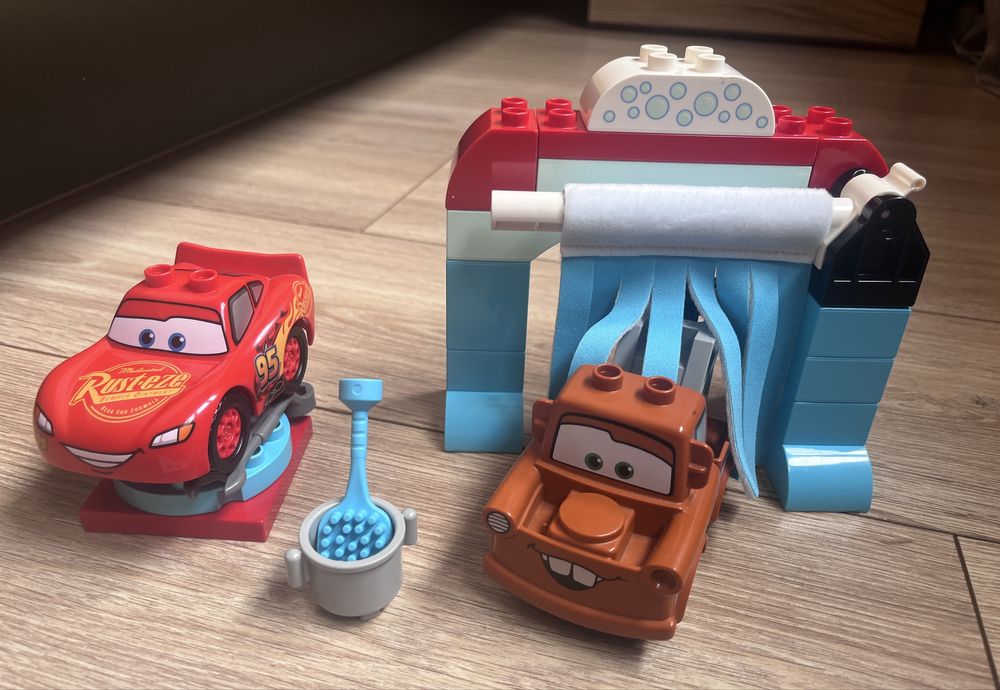 LEGO DUPLO 10996 Автомивка с Маккуин и Матю