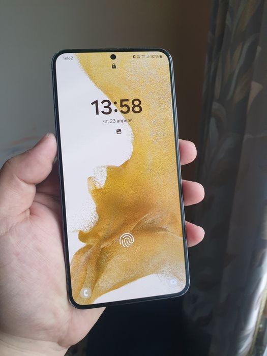 Samsung Galaxy S22+ 8/128гб
