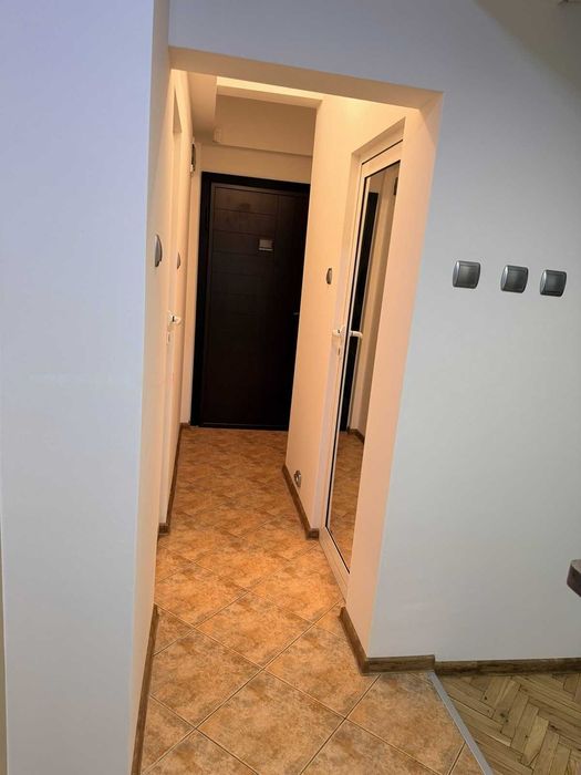 Дава се под наем Тристаен апартамент в София, Медицинска академия - 90 кв.м за 957.27 € - Снимка #8