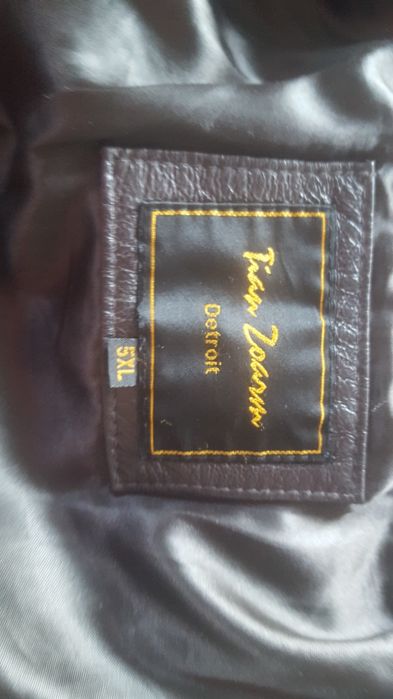 Geaca de piele-barbati