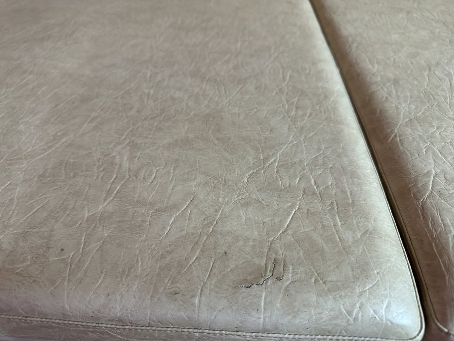 Сгаваема козметична кушетка