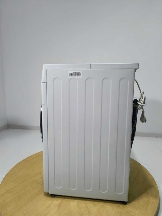 Masina de spalat rufe LG 1400rpm B233