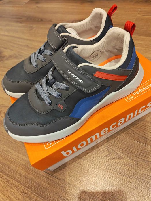 Спортни обувки Biomecanics