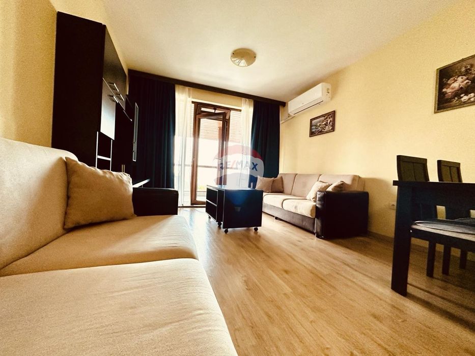 Дава се под наем Тристаен апартамент в Балчик - 93 кв.м за 598.23 € - Снимка #1