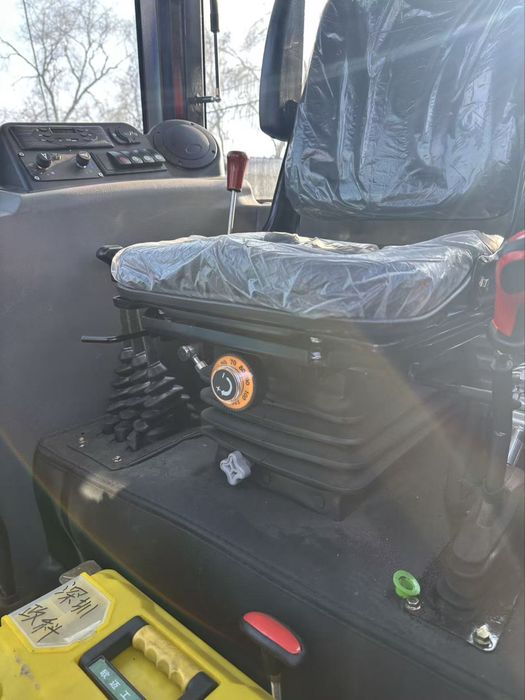 Екі жақты трактор（Двусторонний трактор）