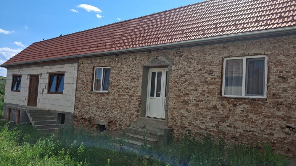 Vând casa sat Armeni comuna Loamnes