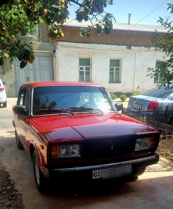 Ваз2107.сотилади