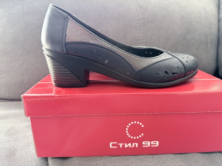 Дамски обувки от естествена кожа