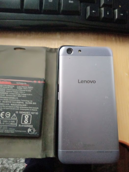 Telefoane pentru piese sau reparatii