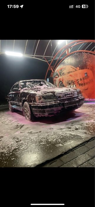 Audi 100 с4 в хорошем состояний