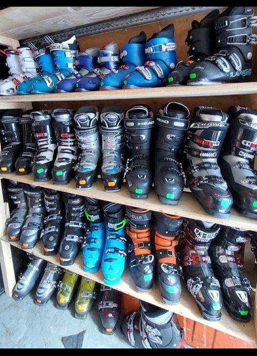 Schiuri, clăpari, snowboard, patine, bete